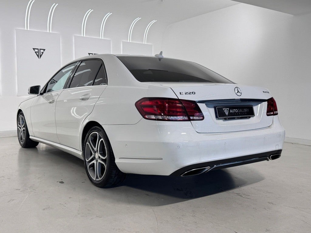 Mercedes-Benz Clase E 220 BT Avantgarde 9G-Tronic