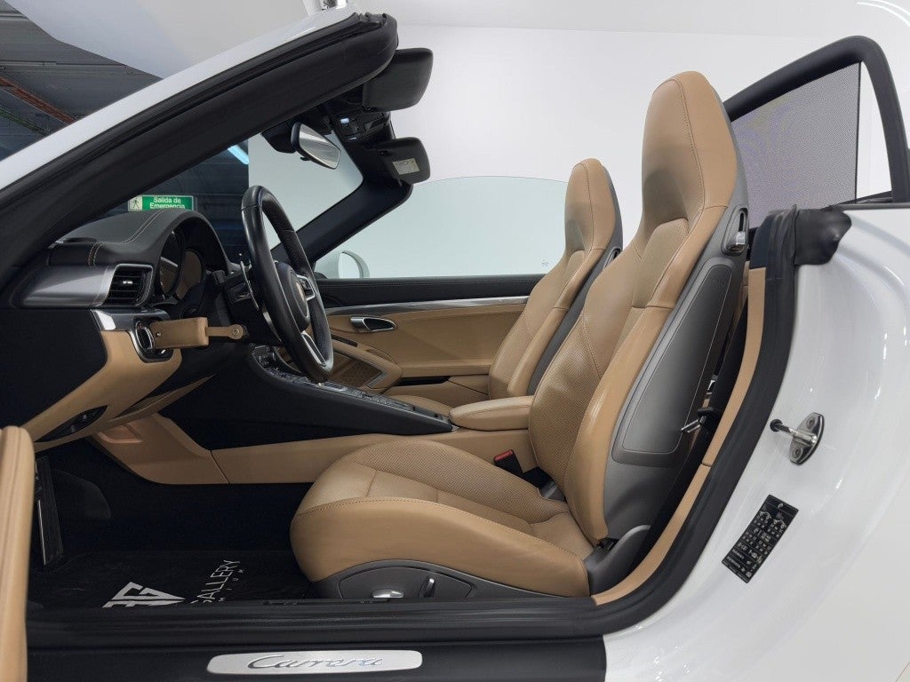 Porsche 911 Carrera Cabriolet PDK