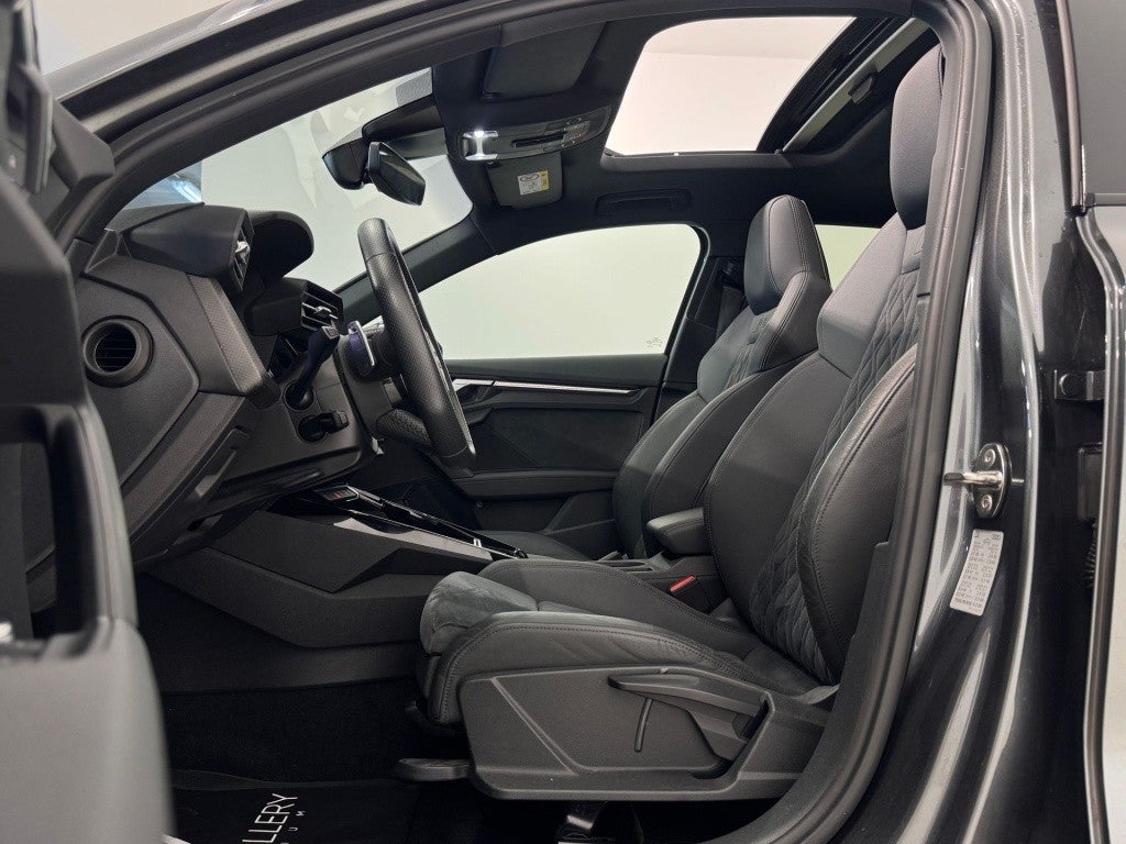 Audi A3 RS3 Sportback quattro S tronic 294kW