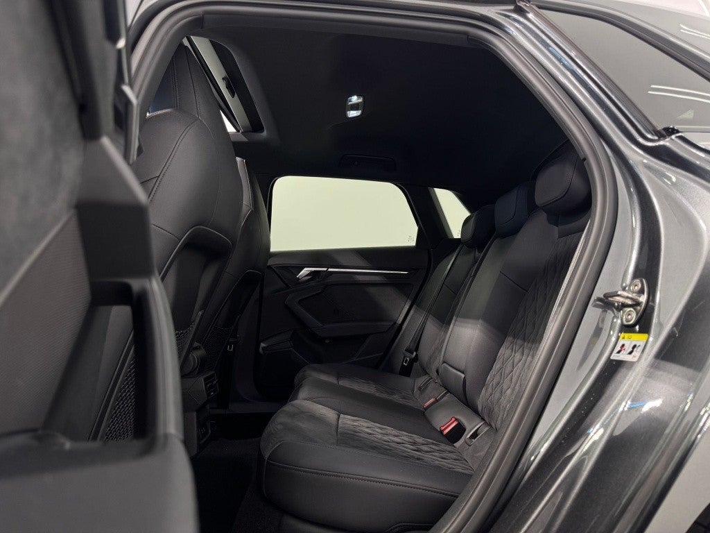 Audi A3 RS3 Sportback quattro S tronic 294kW