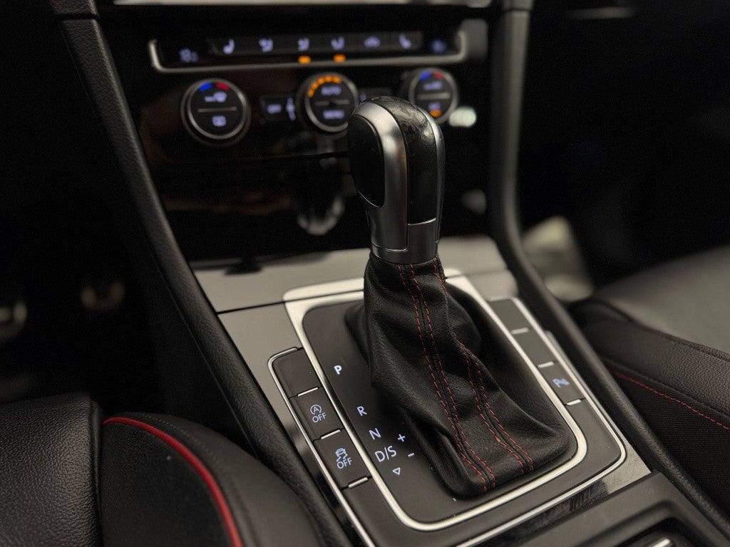 Volkswagen Golf 2.0 TSI GTI DSG6 169kW