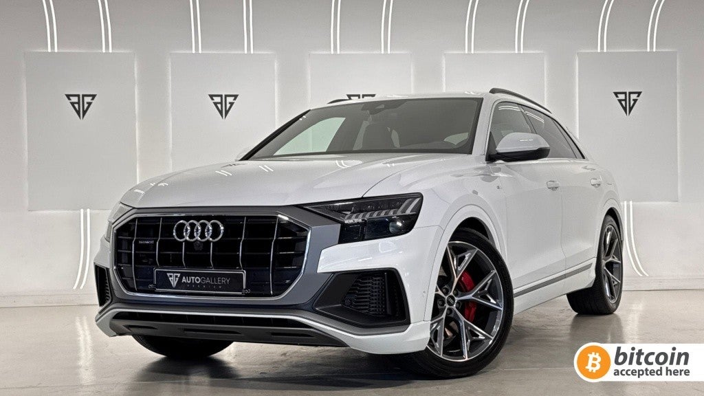 Audi Q8 55 TFSIe S line quattro