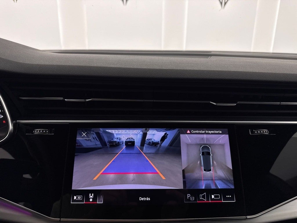 Audi Q8 55 TFSIe S line quattro