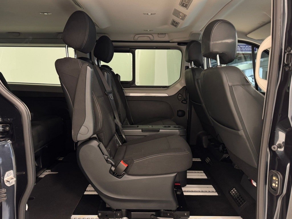 Renault Trafic Combi 2.0dCi Energy Blue SpaceClass Largo EDC 125kW