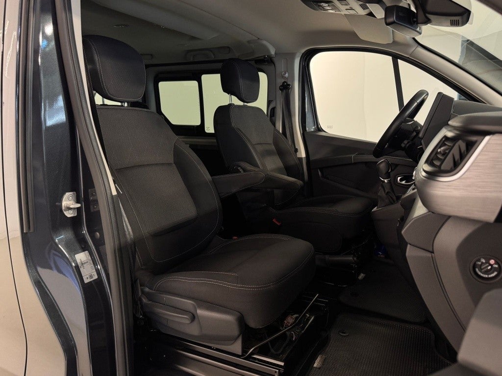 Renault Trafic Combi 2.0dCi Energy Blue SpaceClass Largo EDC 125kW