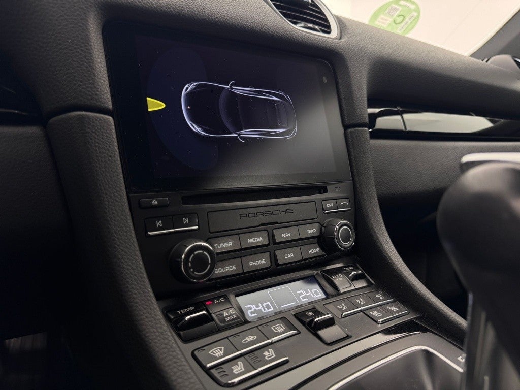 Porsche Cayman T PDK