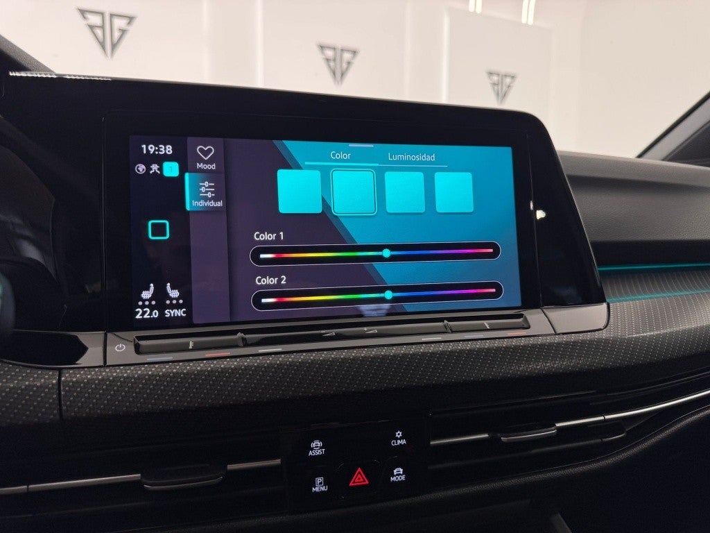 Volkswagen Golf 2.0 TSI R DSG 235kW