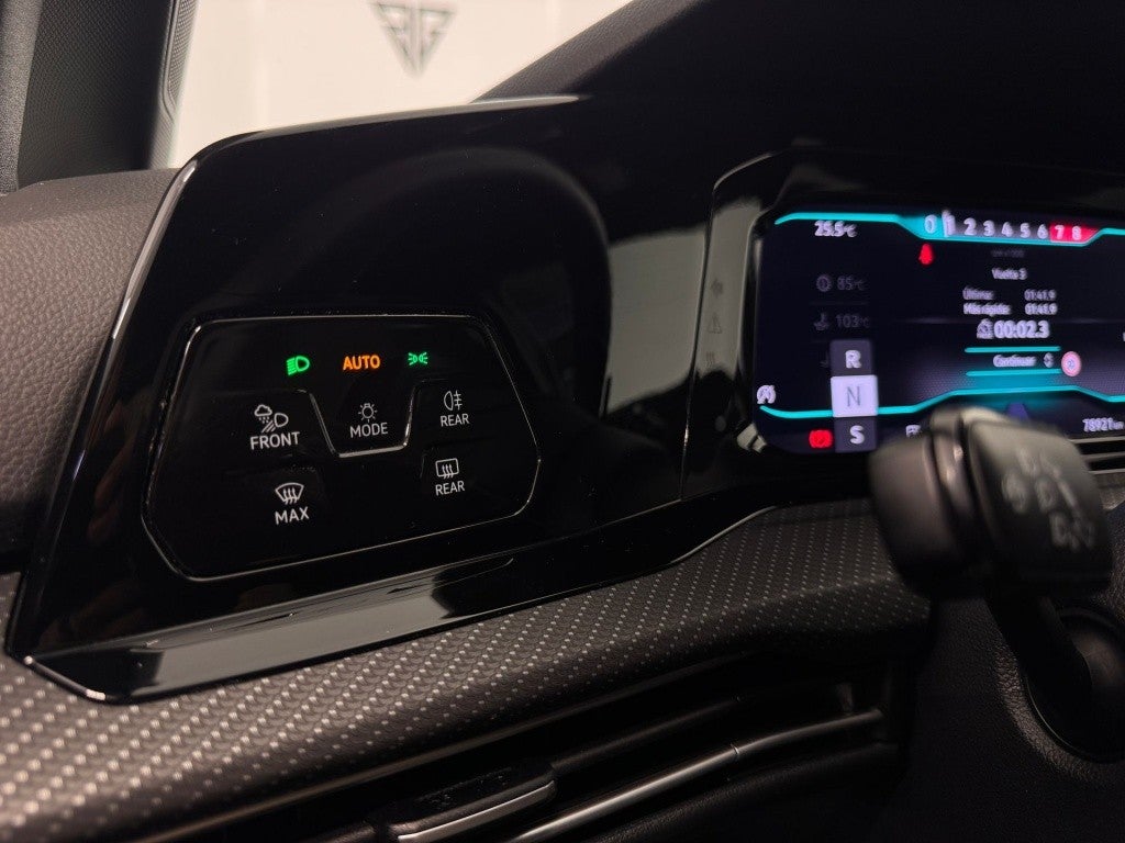 Volkswagen Golf 2.0 TSI R DSG 235kW