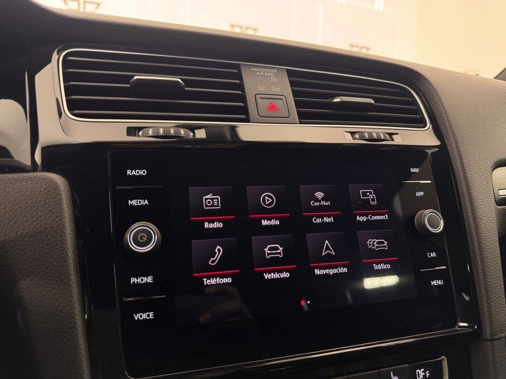 Volkswagen Golf 2.0 TSI GTI Performance DSG7 180kW