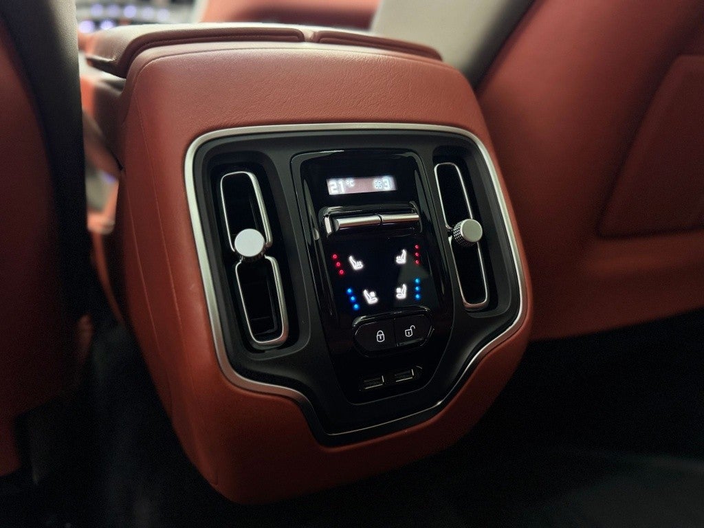 Aston Martin DBX 4.0 AWD Aut.