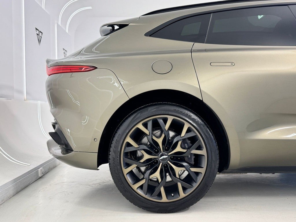 Aston Martin DBX 4.0 AWD Aut.
