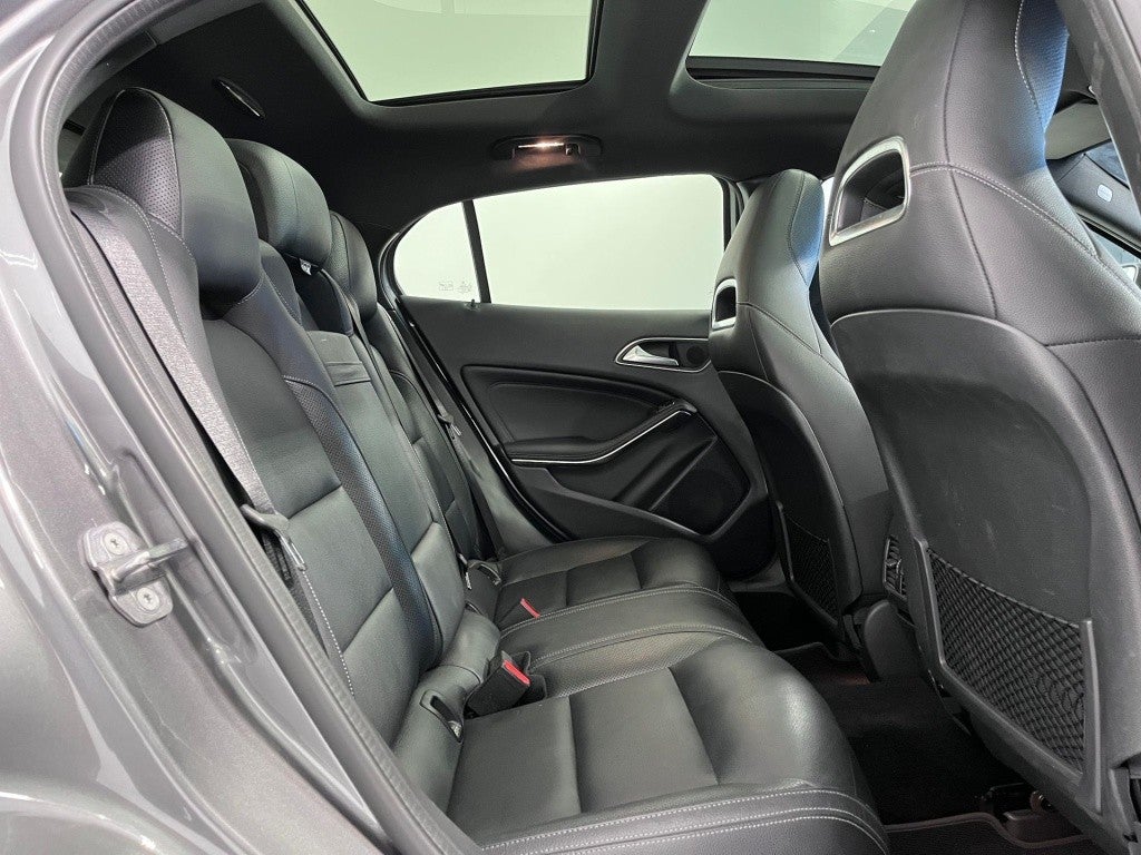 Mercedes-Benz Clase GLA AMG 45 4Matic 7-DCT