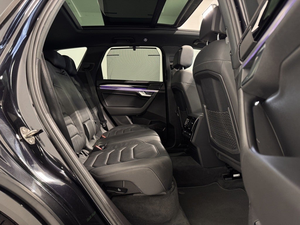 Volkswagen Touareg 3.0TSI V6 R 4Motion Tiptronic