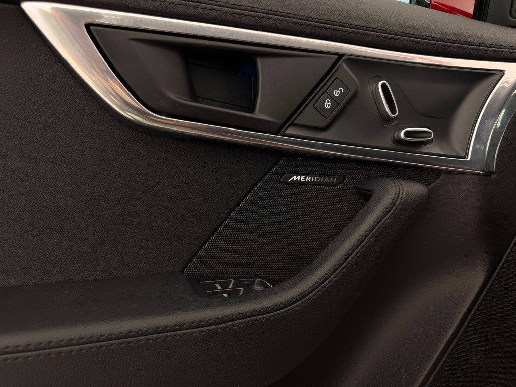 Jaguar F-Type Coupé 2.0 I4 R-Dynamic Aut. 300