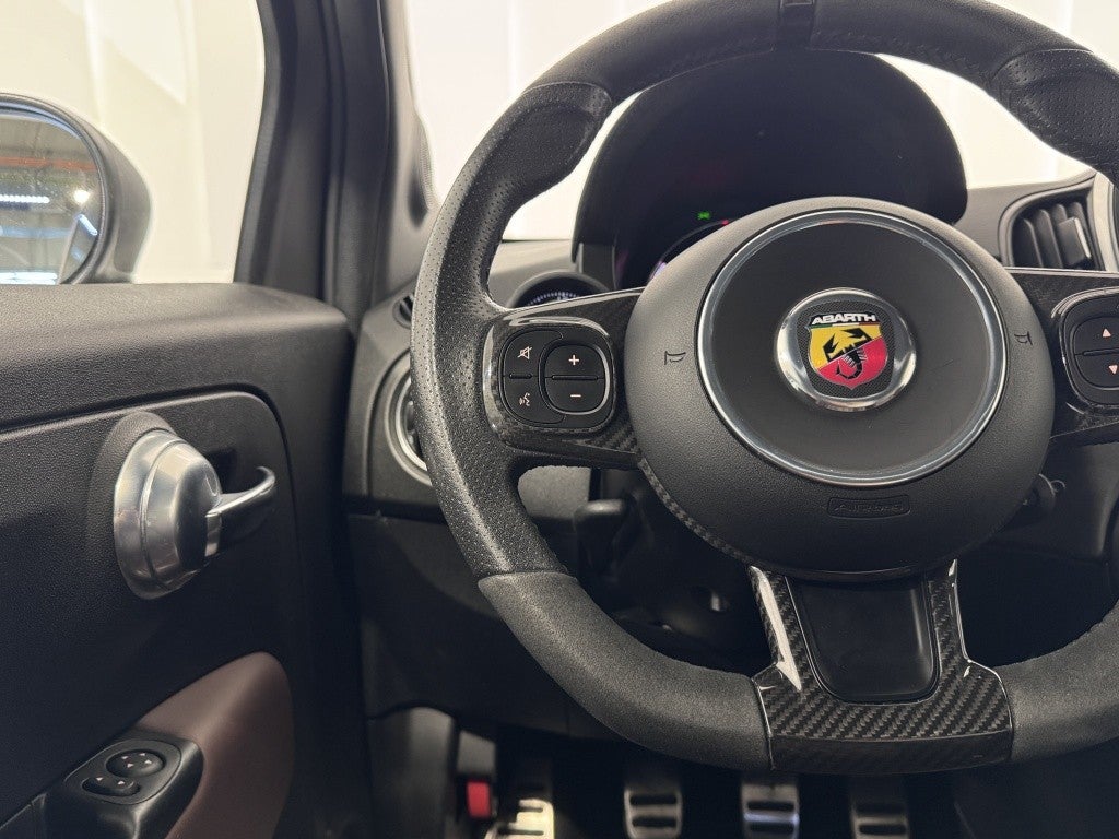 Abarth 595 1.4T JET COMPETIZIONE 132KW