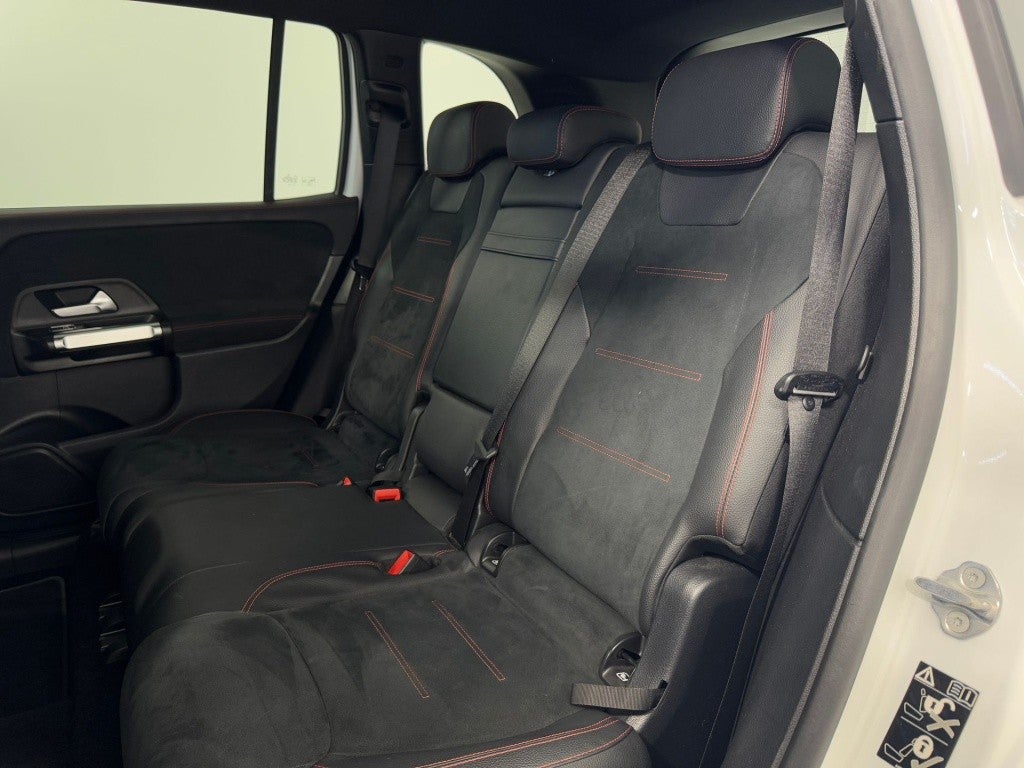 Mercedes-Benz Clase GLB 200 7G-DCT