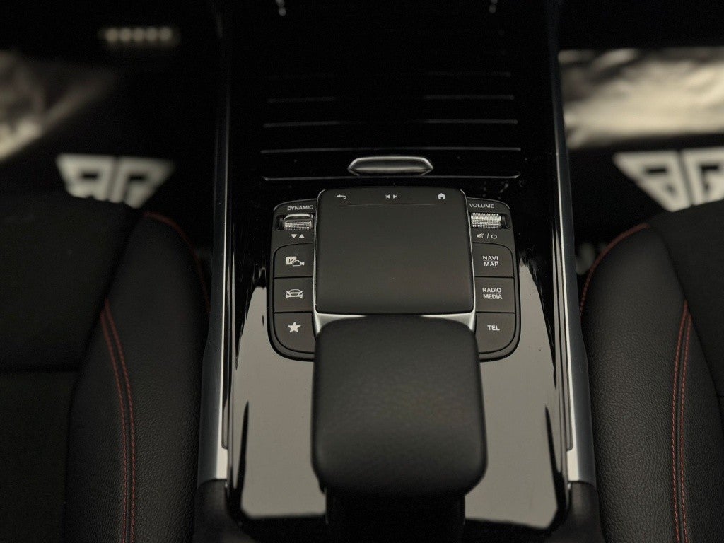 Mercedes-Benz Clase GLB 200 7G-DCT