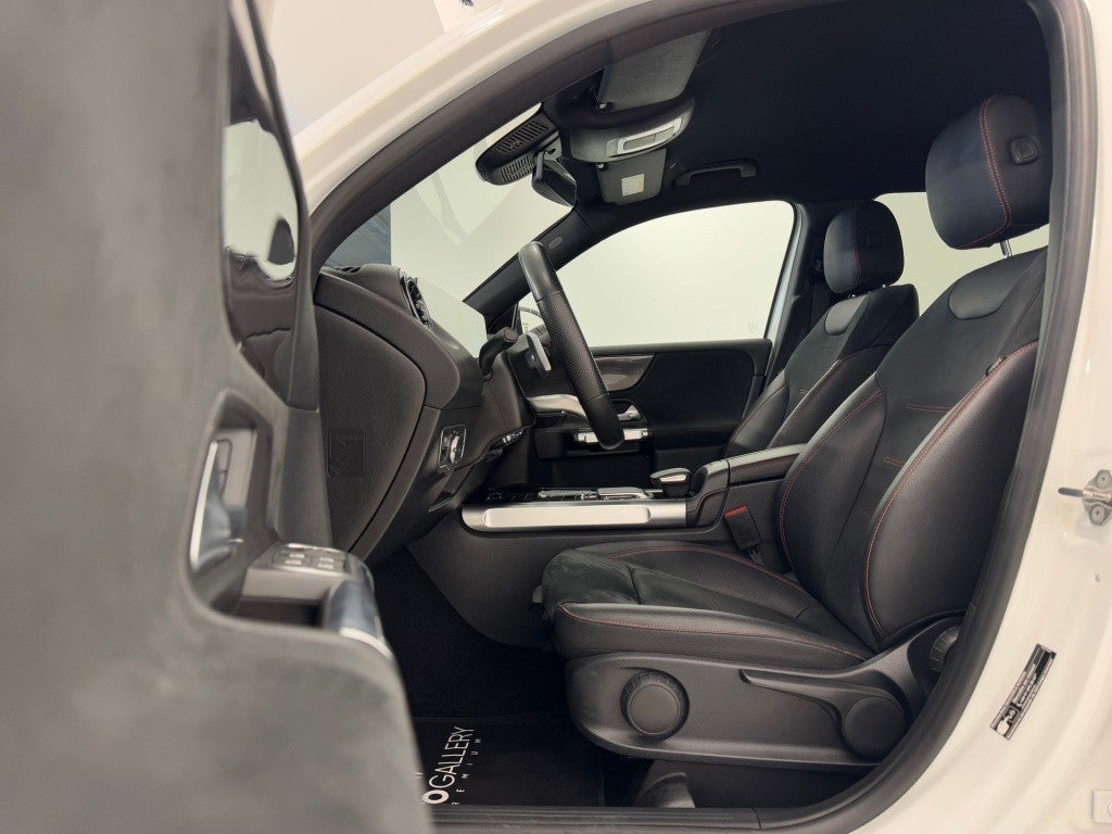 Mercedes-Benz Clase GLB 200 7G-DCT