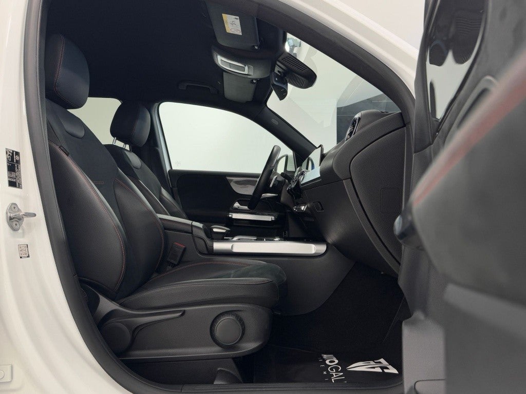 Mercedes-Benz Clase GLB 200 7G-DCT