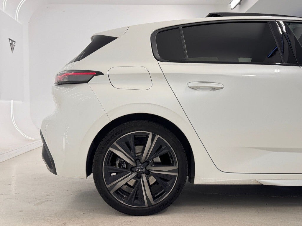 Peugeot 308 1.6 Hybrid GT Pack EAT8 225