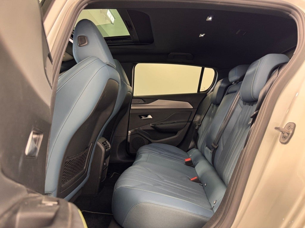 Peugeot 308 1.6 Hybrid GT Pack EAT8 225