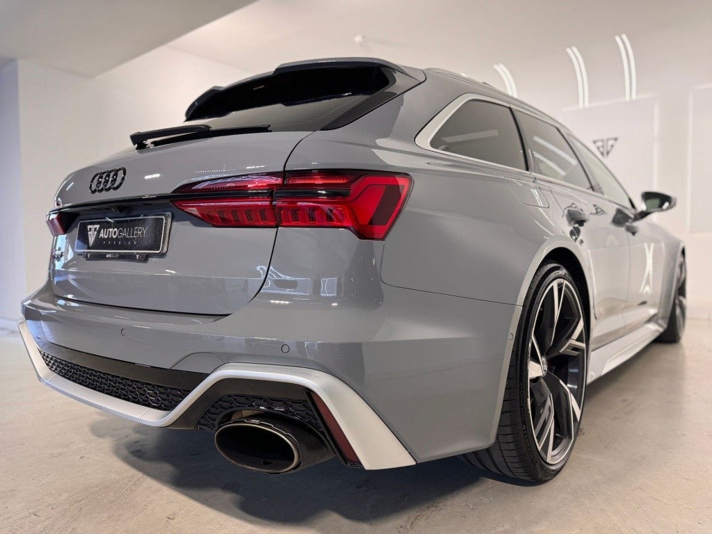 Audi A6 RS6 Avant TFSI quattro Tiptronic 441kW