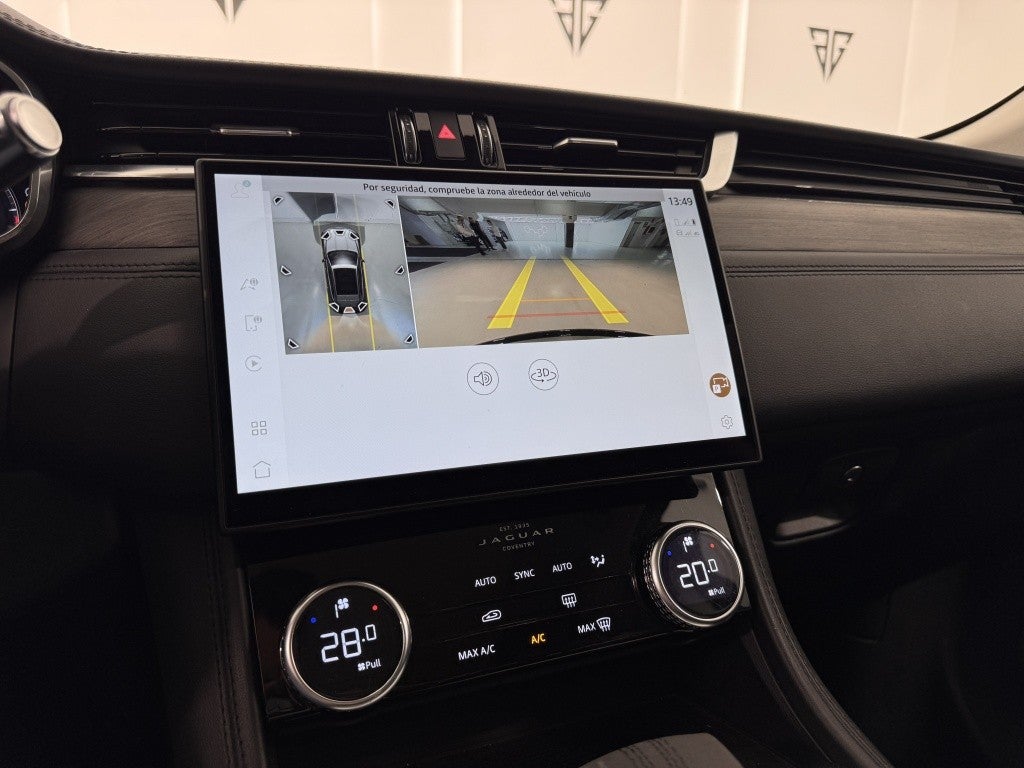 Jaguar F-Pace 2.0D l4 MHEV SE Aut. AWD 204