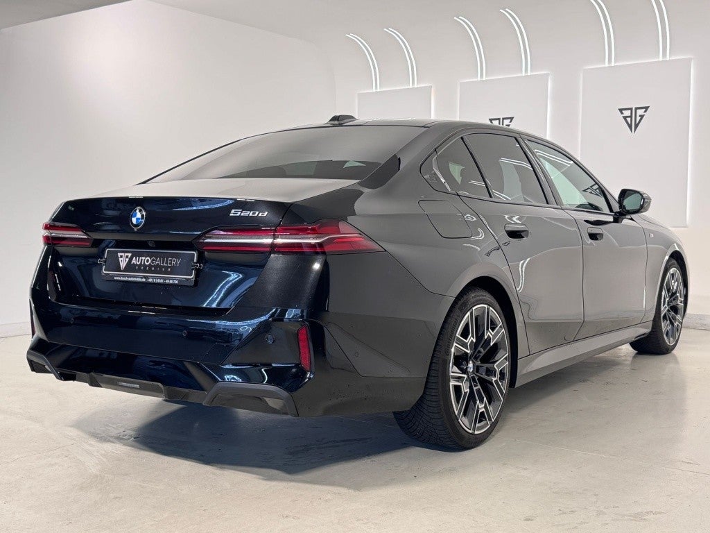 Bmw Serie 5 520dA M Sport