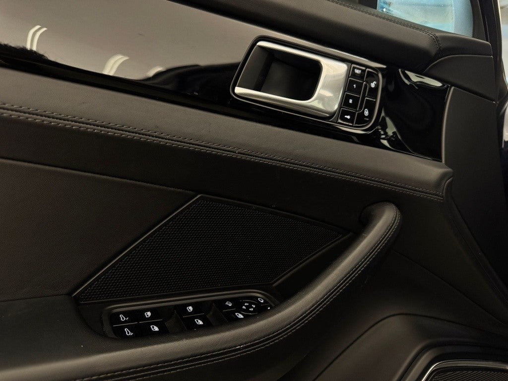 Porsche Panamera 4 Aut.