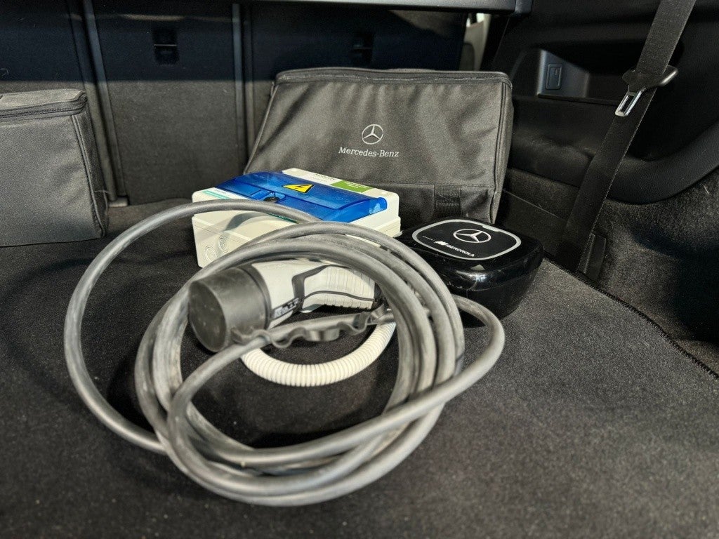 Mercedes-Benz EQB 300 4Matic