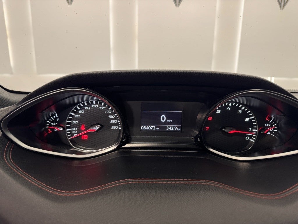 Peugeot 308 1.6 GTi 270
