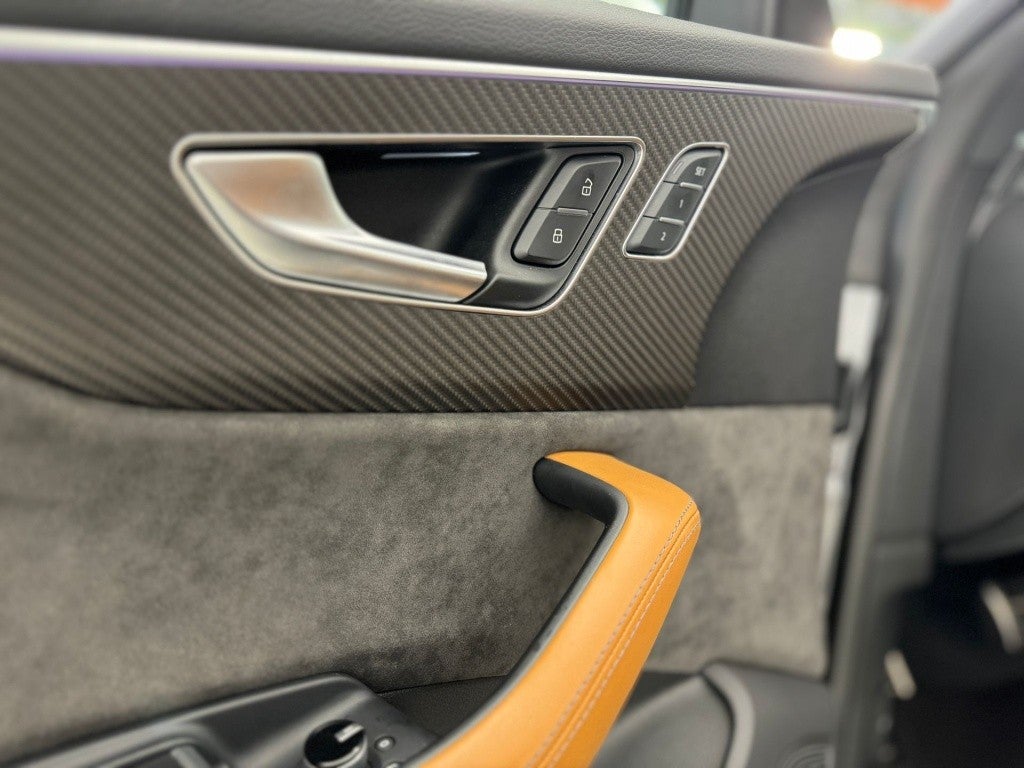 Audi Q8 RS TFSI quattro tiptronic