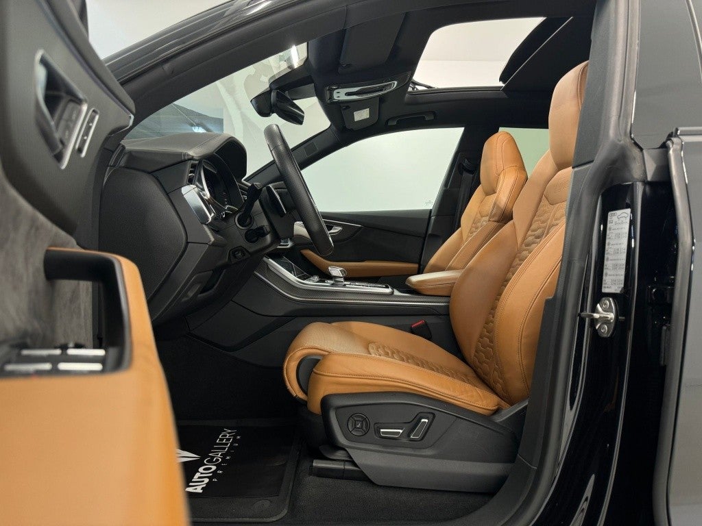Audi Q8 RS TFSI quattro tiptronic