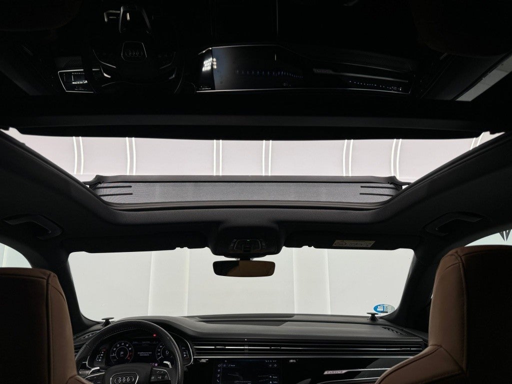 Audi Q8 RS TFSI quattro tiptronic