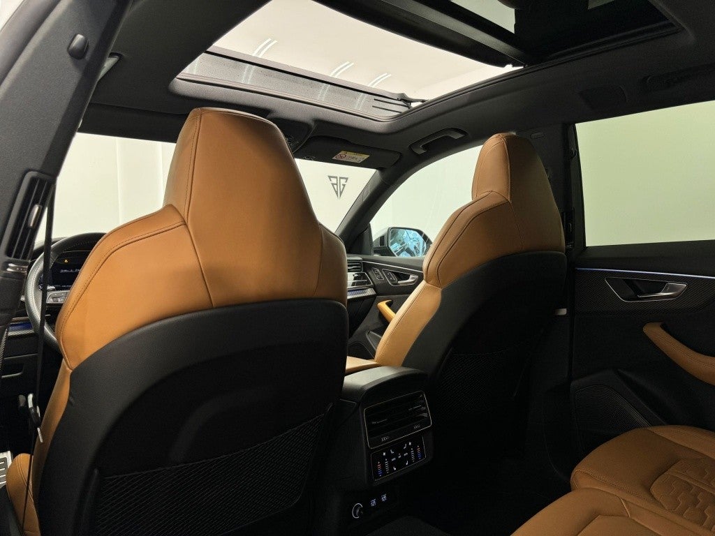 Audi Q8 RS TFSI quattro tiptronic