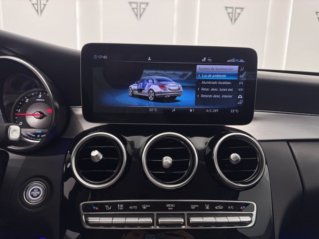 Mercedes-Benz Clase C 300 de 9G-Tronic