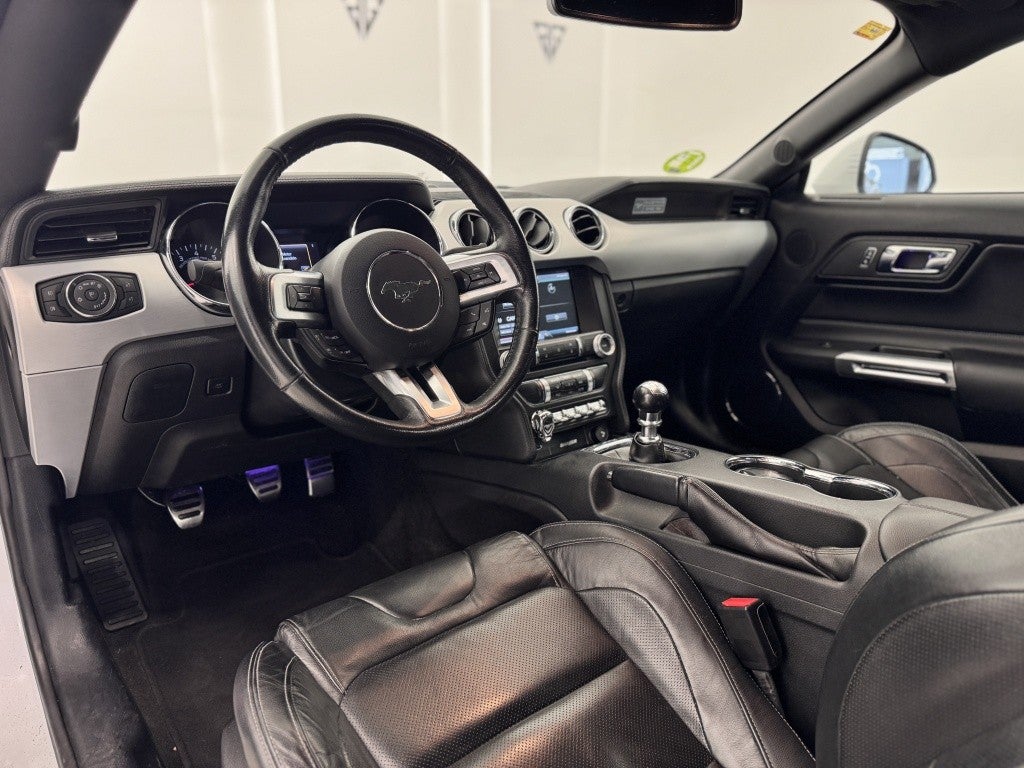 Ford Mustang Fastback 5.0 Ti-VCT GT