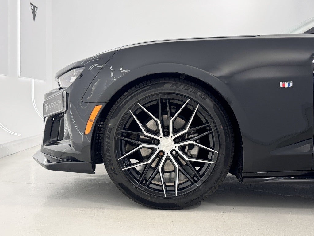 Chevrolet Camaro Coupé Aut.