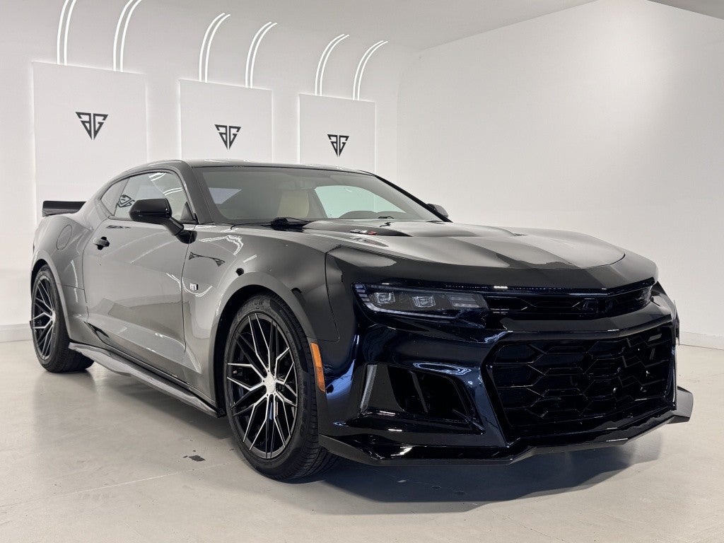 Chevrolet Camaro Coupé Aut.