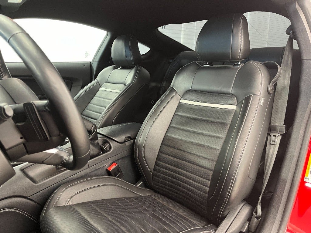 Ford Mustang Fastback 5.0 Ti-VCT Mach I Aut.