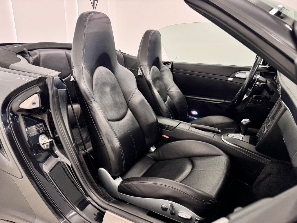 Porsche 911 Turbo Cabriolet