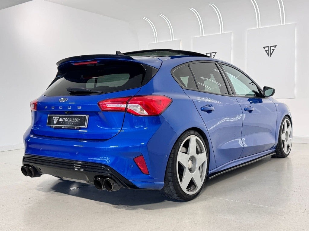 Ford Focus 1.5 Ecoboost ST Line 182