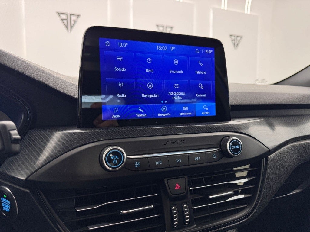 Ford Focus 1.5 Ecoboost ST Line 182