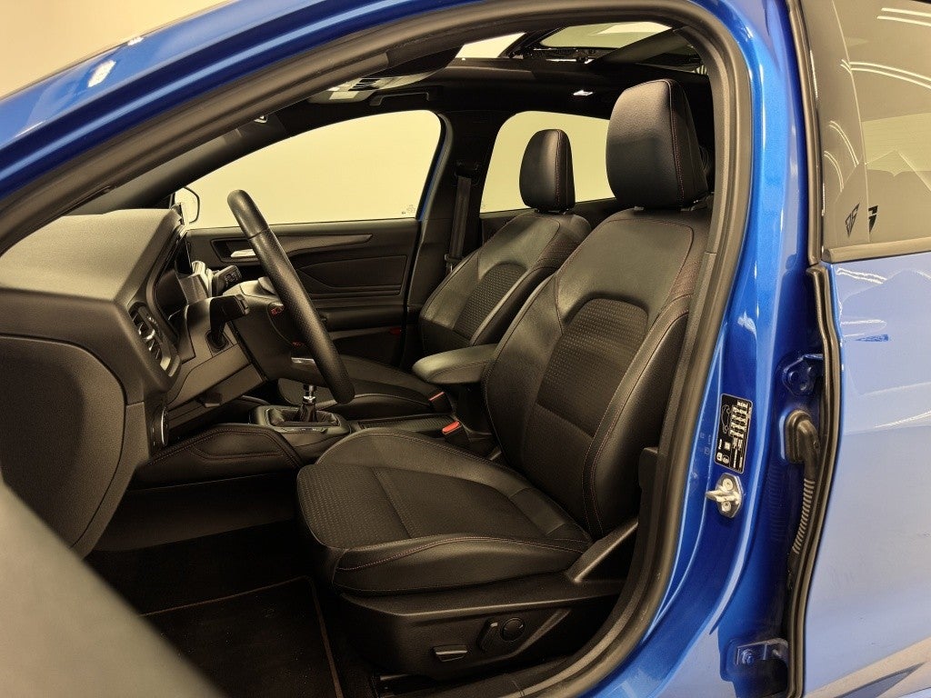 Ford Focus 1.5 Ecoboost ST Line 182