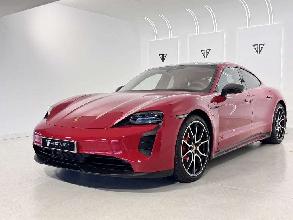 Porsche Taycan 4S