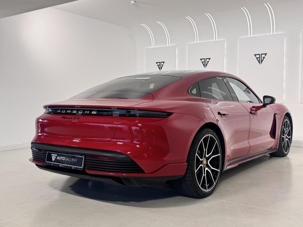 Porsche Taycan 4S