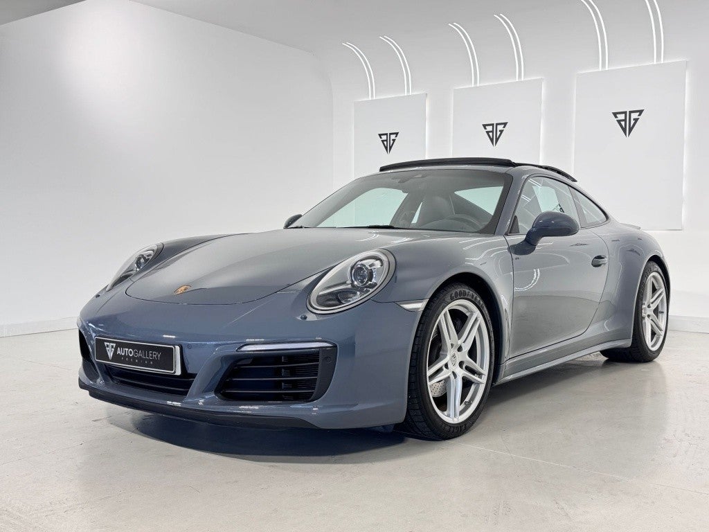 Porsche 911 Carrera 4 Coupé PDK