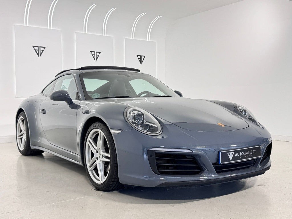 Porsche 911 Carrera 4 Coupé PDK
