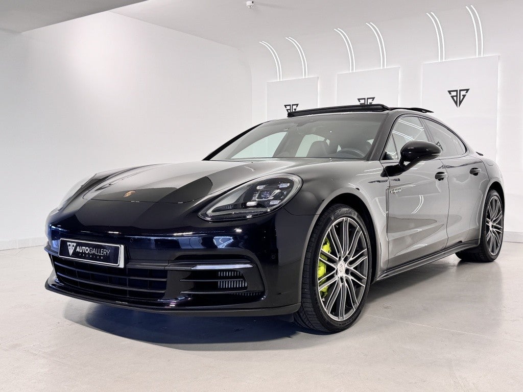 Porsche Panamera 4 e-Hybrid