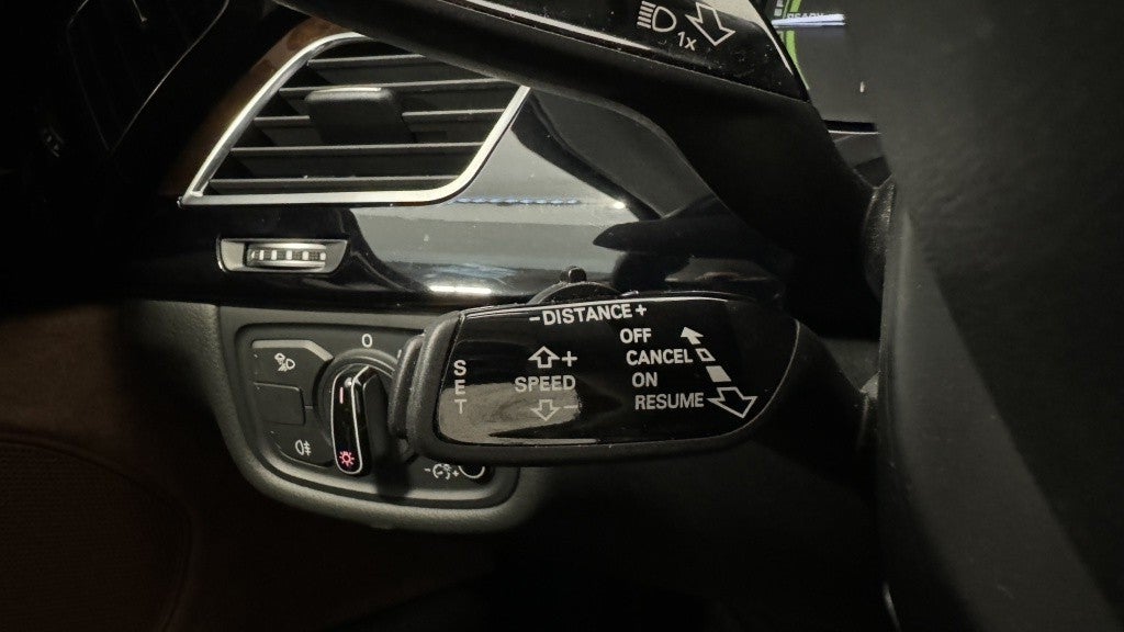 Audi A8 Hybrid 2.0 TFSI Tiptronic